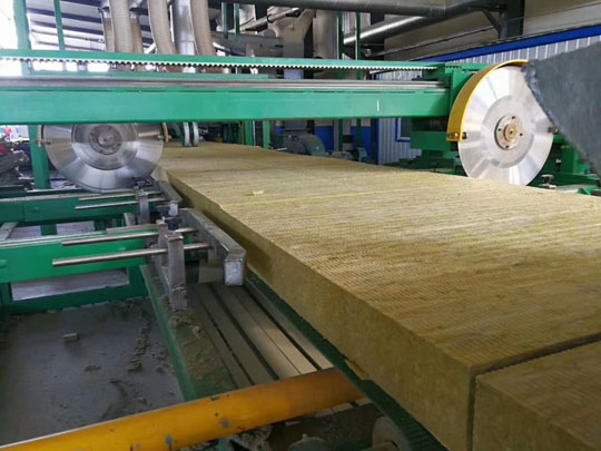 齊工保溫致力于外墻保溫事業(yè) 齊工保溫致力于外墻保溫事業(yè)