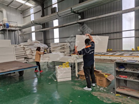 鄭州擠塑板與巖棉板的這些區(qū)別你還不知道? 鄭州擠塑板與巖棉板的這些區(qū)別你還不知道?