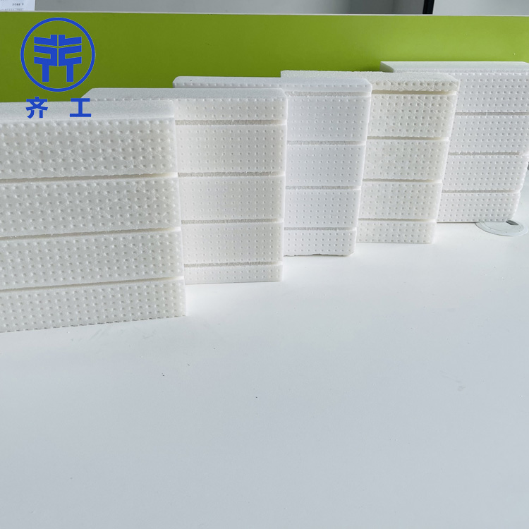 xps擠塑板的優(yōu)點(diǎn)是什么？