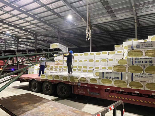 巖棉板生產線 巖棉板生產線